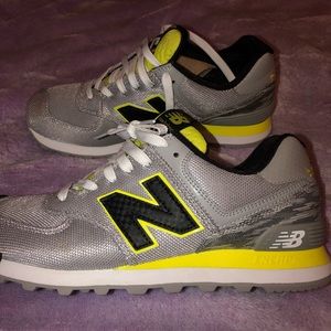 NEW BALANCE ICONIC 574